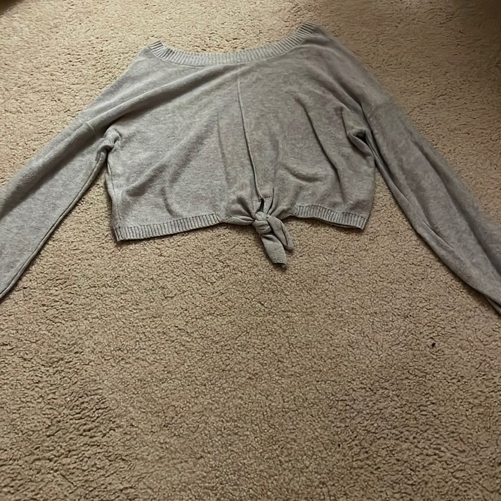Hollister long sleeve sweater